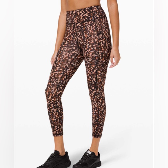 lululemon athletica Pants - NWOT Lululemon Womens Multicolor High Rise Tight Motion  Invigorate Leggings 4